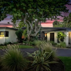Private Waterfront Home in Wilton Manors | Dock & BBQ | Minutes From The Beach