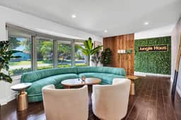 Family Beach Home. Pool & BBQ