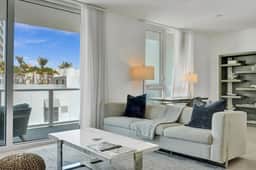 Monthly - Exclusive 616 Condo
