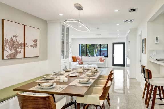 Monthly - 1228 Stylish 2BR - Image 1