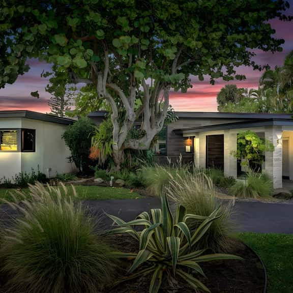 Private Waterfront Home in Wilton Manors | Dock & BBQ | Minutes From The Beach - Image 1