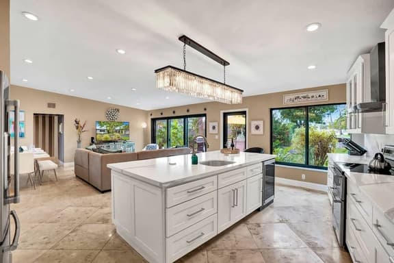 Waterfront Home | Dock & BBQ | Minutes To Beach - Monthly