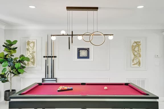 Monthly - Waterfront Escape w Pool, Dockside Lounge & Games