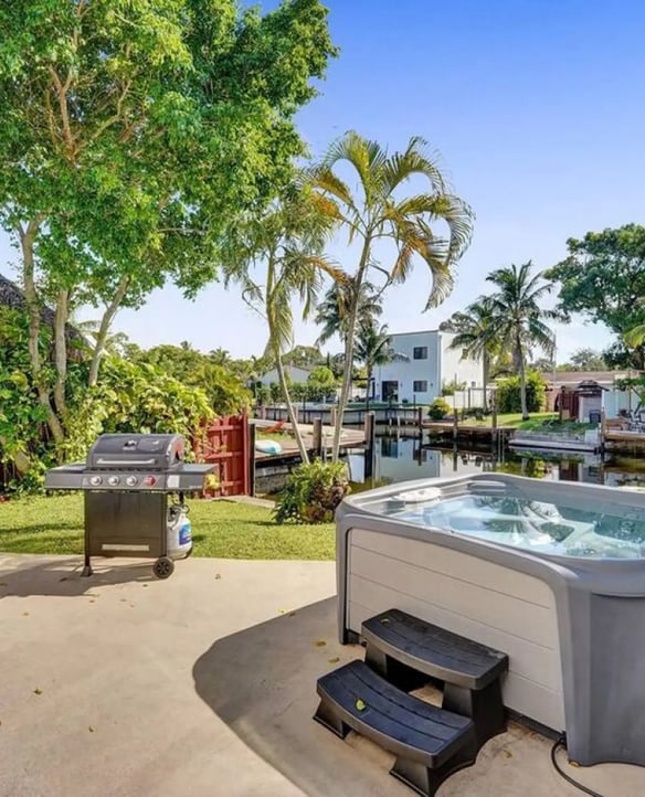 Hot Tub